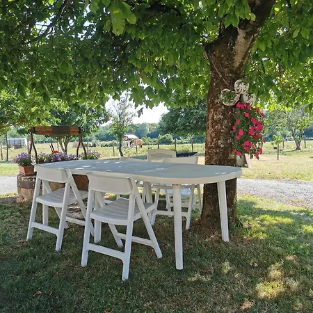 Les Bougrines - Marais * Fontaines (Pays de la Loire)